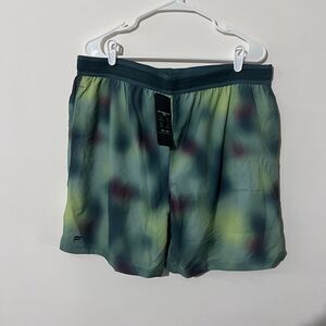 NWT Fabletics Shorts Mens XL Green The 7" Fundamental Lined Training Running